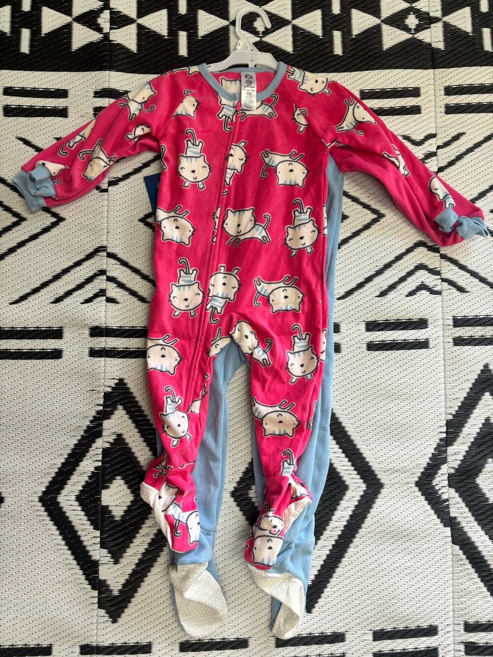 Gerber Footie Pajamas PJs 2 Piece Set, Pink and Blue. 3T